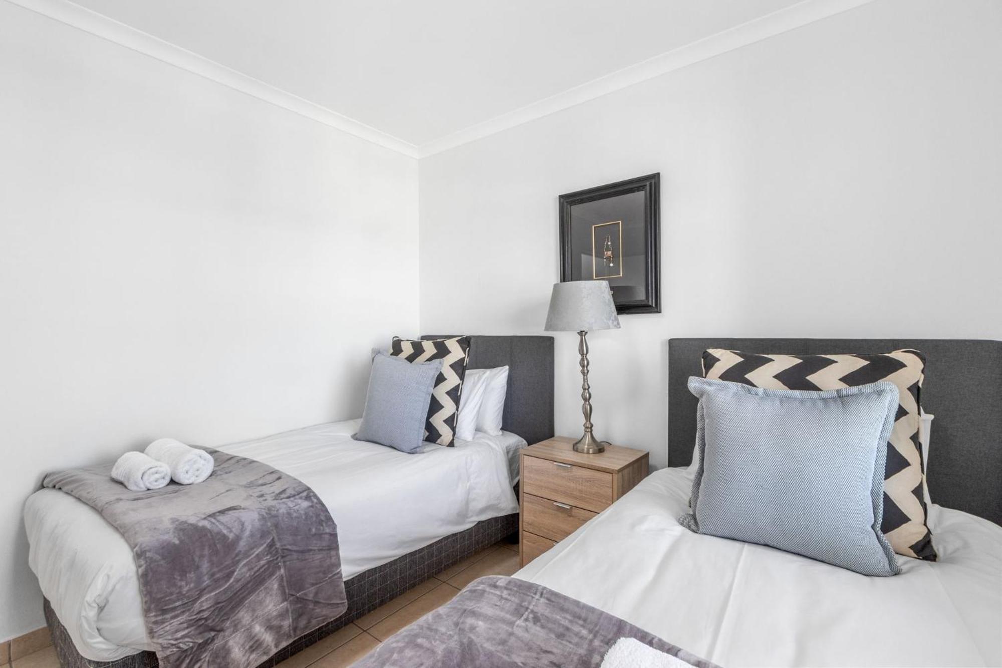 The Waves 302 By Host Agents Apartment *