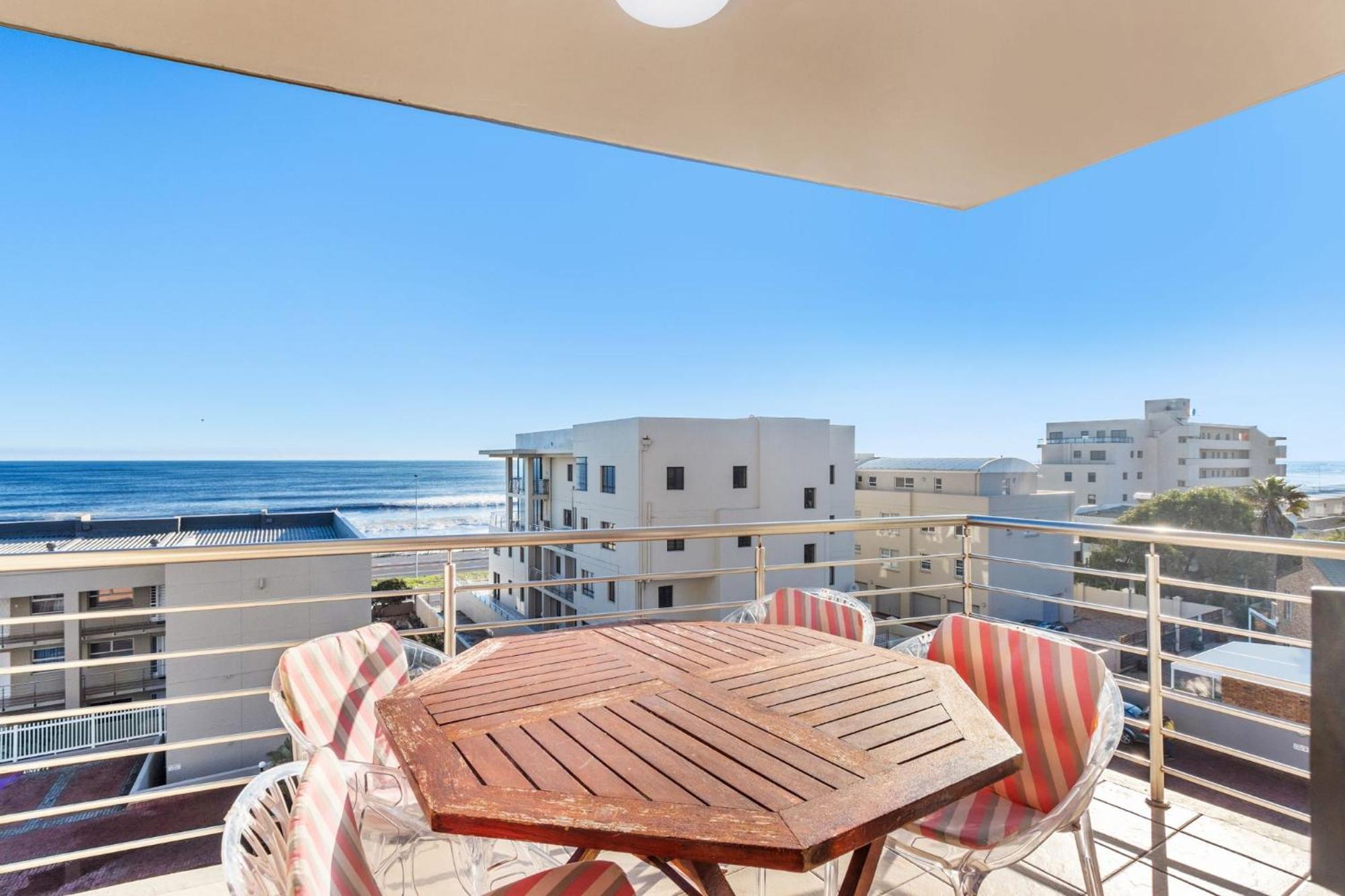 The Waves 302 By Host Agents Cape Town